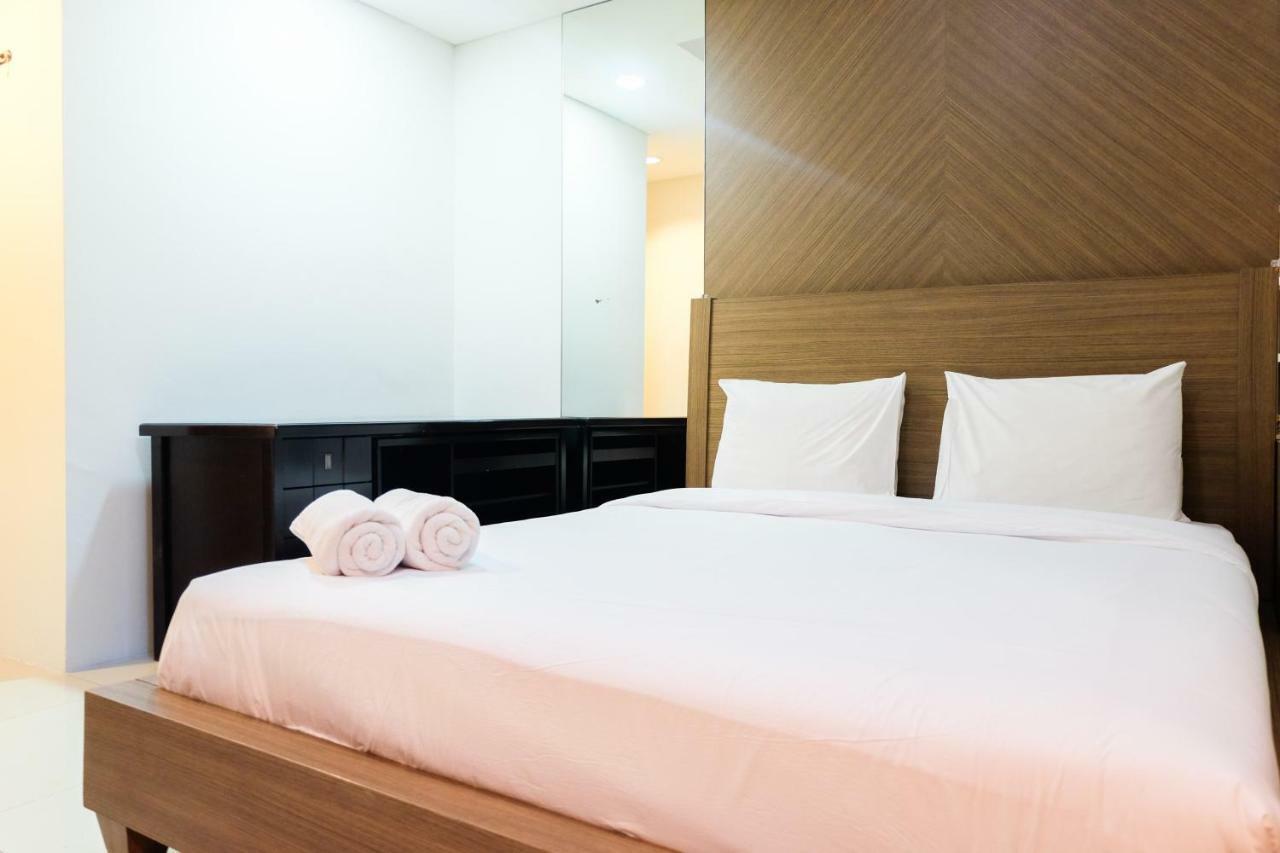 Cozy And Elegant 2br Kemang Village By Travelio