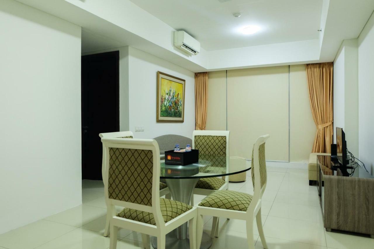 Cozy And Elegant 2br Kemang Village By Travelio Appartement Jakarta